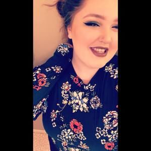 Meet your Posher, Courtney